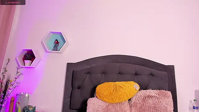 kendallhot7 Live XXX-Chat