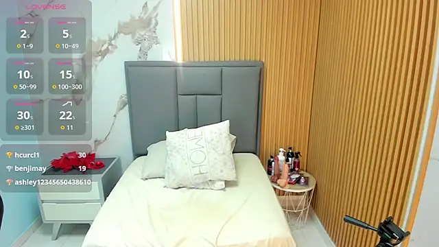 Chat +18 de KORINASANTOS ao vivo