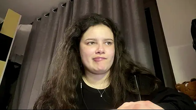LonnaVandal Show in webcam