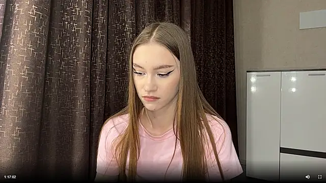 XXX chat uživo modela NuDonzze