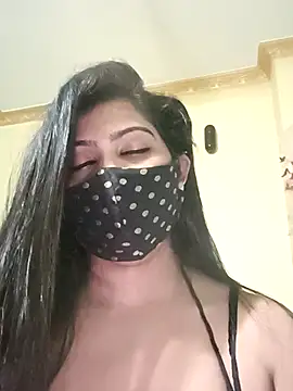 SANAYA_ROY Adlı Modelin Canlı XXX Sohbeti