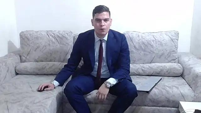 Victor_Maitland Adlı Modelin Canlı XXX Sohbeti
