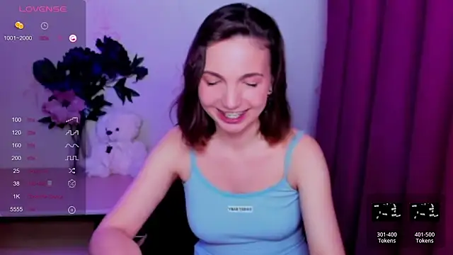 KindHazelHere_ Chat XXX in diretta