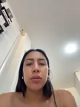 XXX chat uživo modela pregnant_sofii18