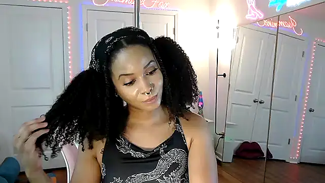 JazmineFoxx's Webcam Show