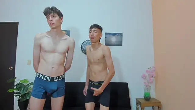 Sweet_boyshot Webcam Show