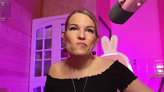 Lady_Shine's Live XXX Chat