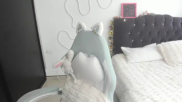 hollycute__ Chat XXX in diretta