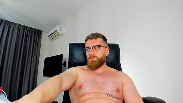 Webkamerová show Findom_guy