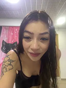 DAKOTA_SAKURAのライブXXXチャット