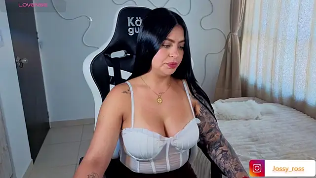 Victoryyy_ Live XXX-chat
