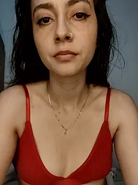 AmyLov342 Adlı Modelin Web Kamerası Şovu