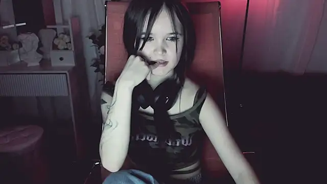 Elainebeness – Naživo XXX chat