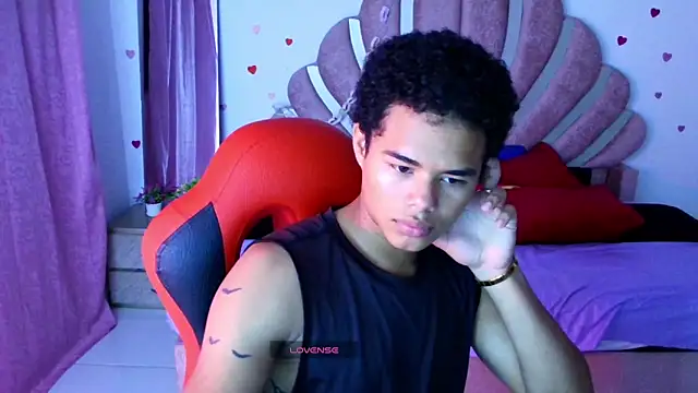 kael_fox Webcamshow