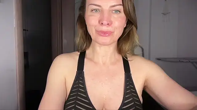 RachellAmazing: вебкам-шоу