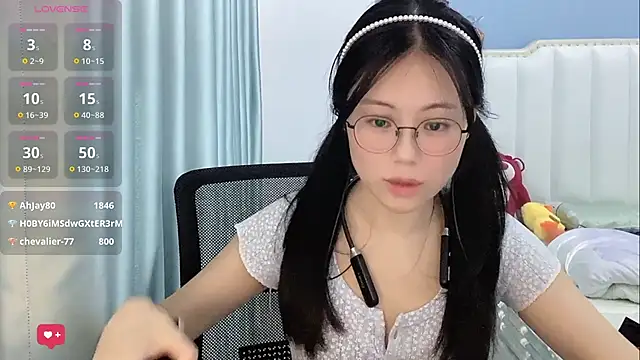 Luna-666's Webcam Show