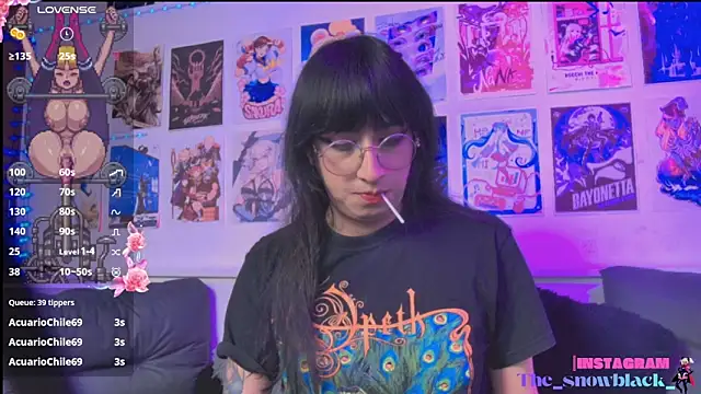 Chatroom XXX en direct de snowblack_