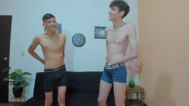 Sweet_boyshot Show in webcam