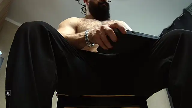 Kurt_Stone1 Adlı Modelin Web Kamerası Şovu