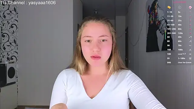 Yassyaaa élő XXX-chatje