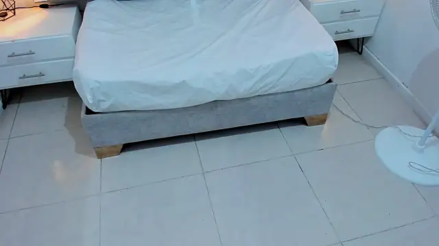 Slut_Milf_'s Live XXX Chat