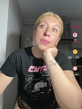 Kittie_Valentinen Live XXX chat