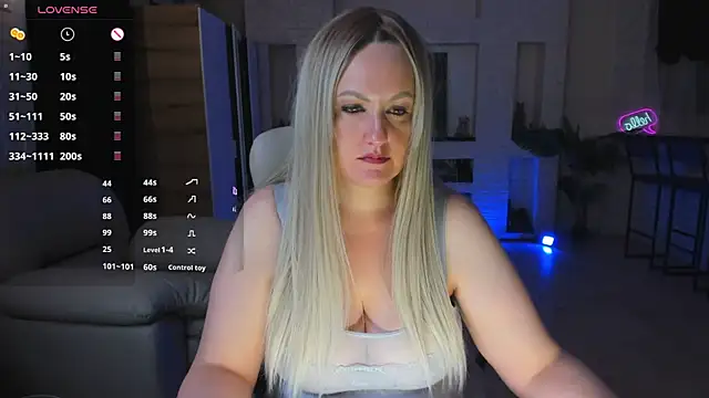 MariemLui's Live XXX Chat