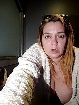 Aria423's Webcam Show