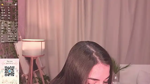 EmmyNoel Show in webcam