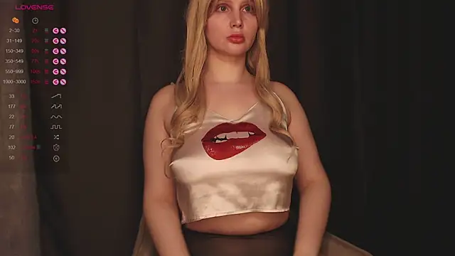 nutcrew Live XXX Chat