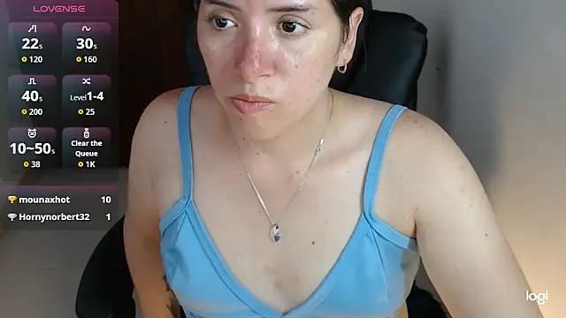 spicey_latinaのライブXXXチャット