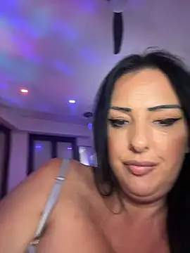 TiffanyRoxx Live XXX Chat