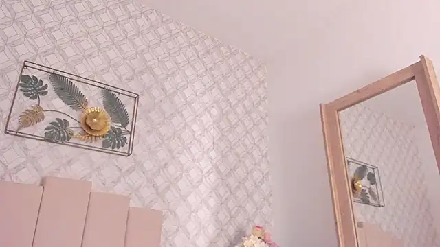 IvyOconner live XXX chat
