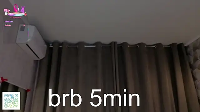 DaynaMacha's Live XXX Chat