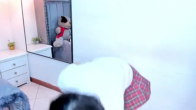 Miyu_Komori Chat XXX in diretta