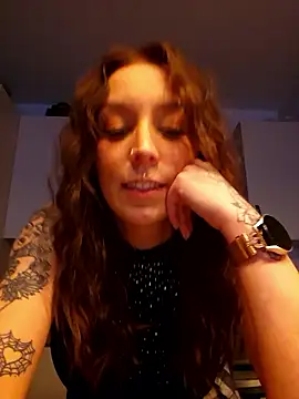 LilyOrion's Webcam Show