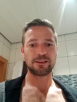 Show modela janosch319 na web-kameri