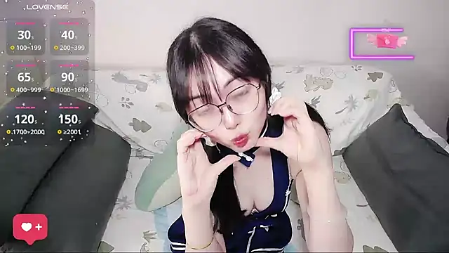 baby-yaya20 网络视讯表演