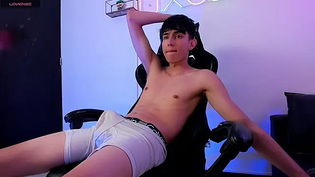 XXX chat uživo modela light_eyes_
