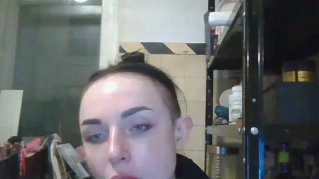 Trinsy_Loven Live XXX chat