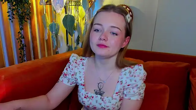 ElinaVale – Live XXX-chat