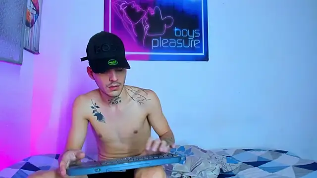 Pleasure_boys_hot 웹캠 쇼