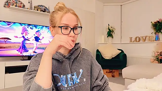 Myassistant's Live XXX Chat