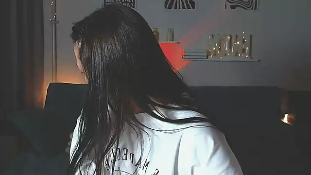 AlexaSven 现场XXX聊天