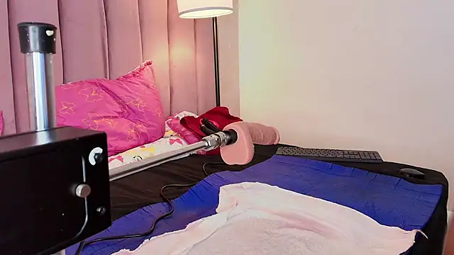 Czat XXX na żywo – HallyBans