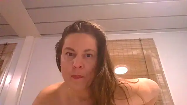 Chatroom XXX en direct de fulloferotic
