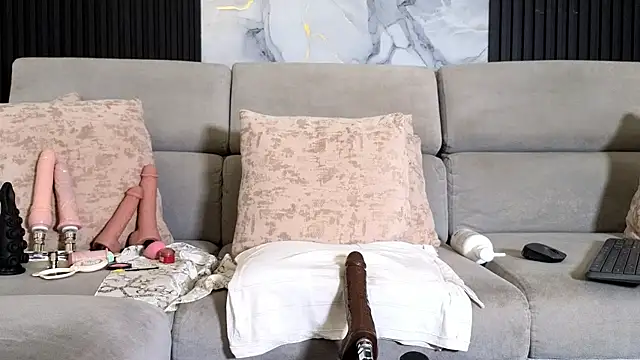 anellejones Adlı Modelin Canlı XXX Sohbeti