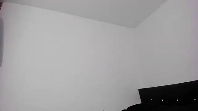 Онлайн чат XXX 77Neferkitty77