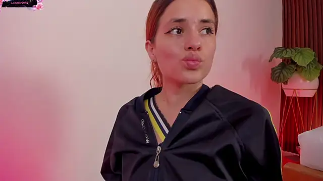 Chat XXX en directo de alliss_ginger_