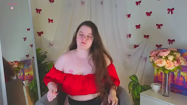 AlishaWolfertz's Live XXX Chat
